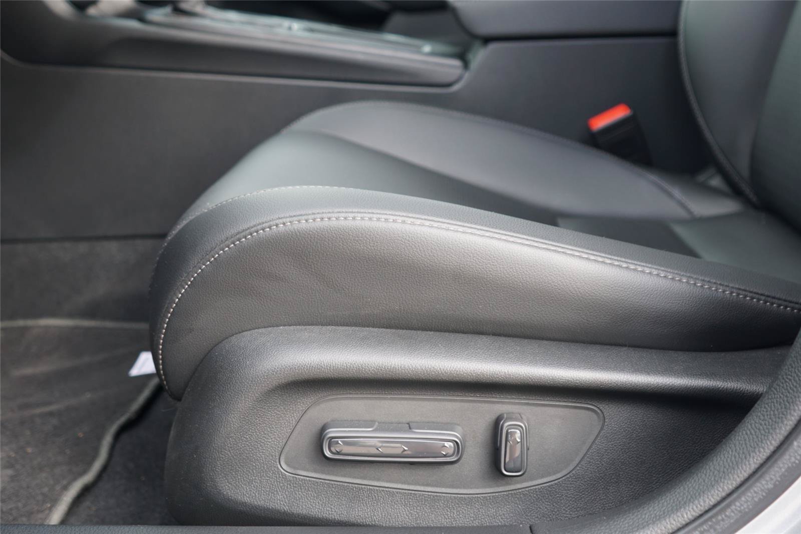 Used 2024 Honda Civic Touring image 20