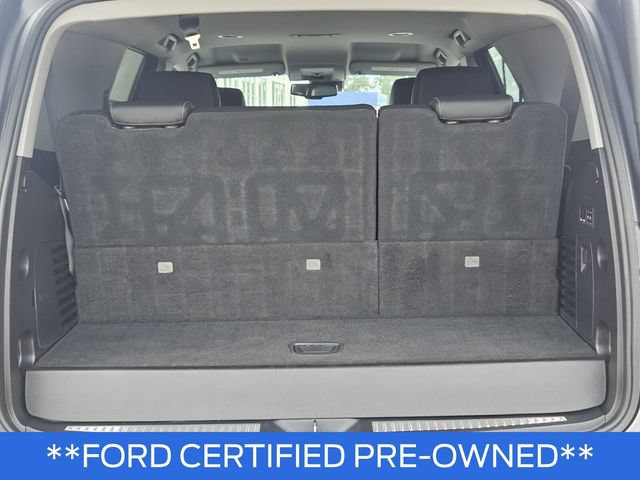 Used 2020 Chevrolet Tahoe LT w/ Luxury Package RWD image 12