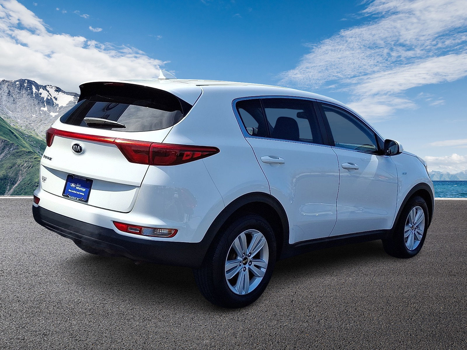 Used 2018 Kia Sportage LX image 4