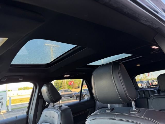 Certified 2018 Ford Explorer Platinum AWD/4WD image 8