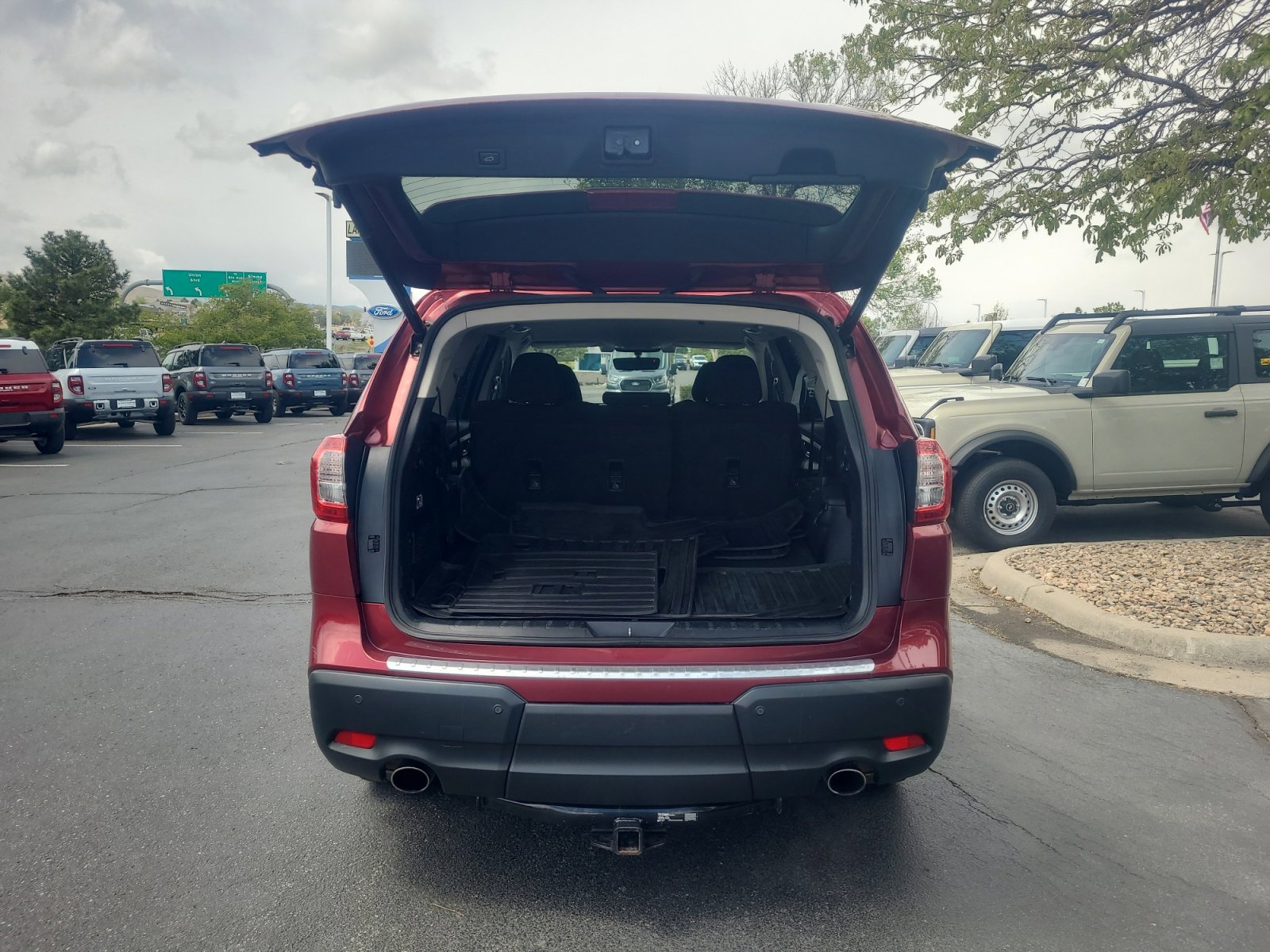 Used 2019 Subaru Ascent Premium AWD/4WD image 32