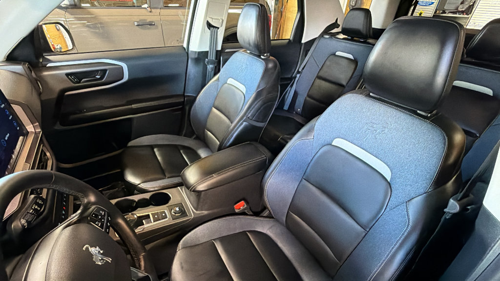 Certified 2025 Ford Bronco Sport Outer Banks w/ Outer Banks Tech Package+ AWD/4WD image 20