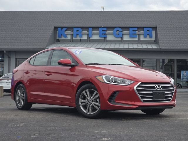 Used 2018 Hyundai Elantra SEL w/ Cargo Package FWD image 2