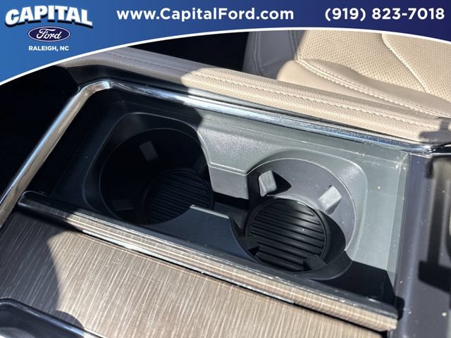 Certified 2024 Ford Expedition Limited AWD/4WD image 32