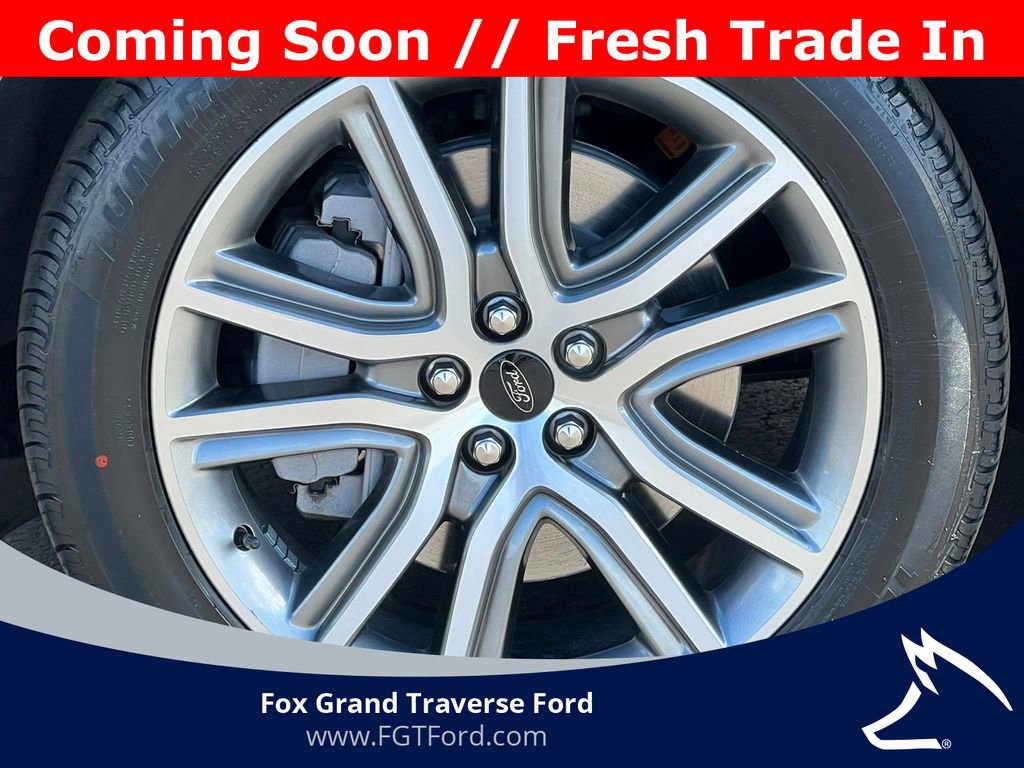 Certified 2024 Ford Edge Titanium w/ Class II Trailer Tow Package AWD/4WD image 8
