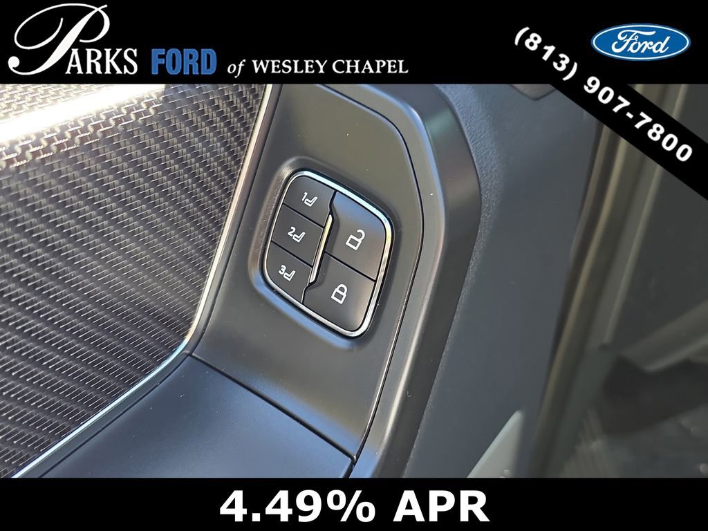 Certified 2023 Ford F150 Raptor w/ Raptor Carbon Fiber Package AWD/4WD image 17