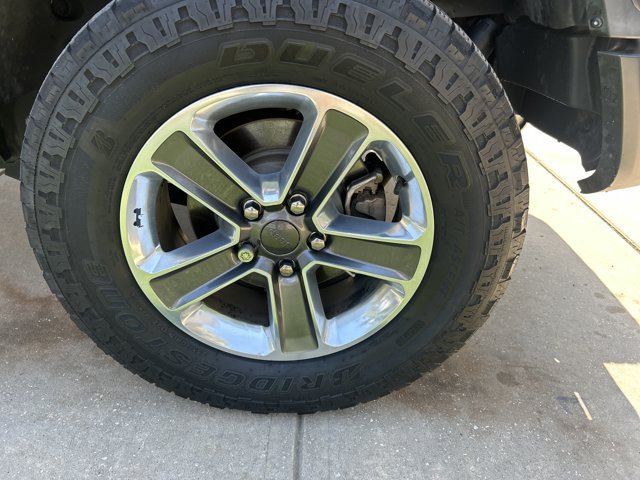 Used 2021 Jeep Wrangler Unlimited Sahara AWD/4WD image 12