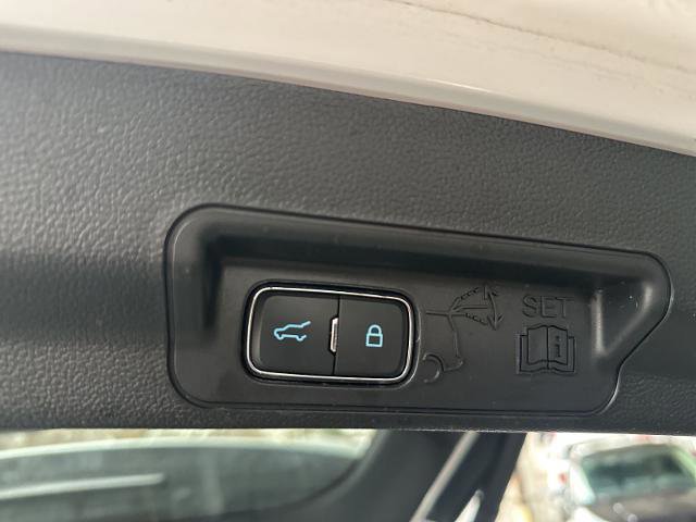 Certified 2023 Ford Explorer XLT w/ Equipment Group 202A image 27