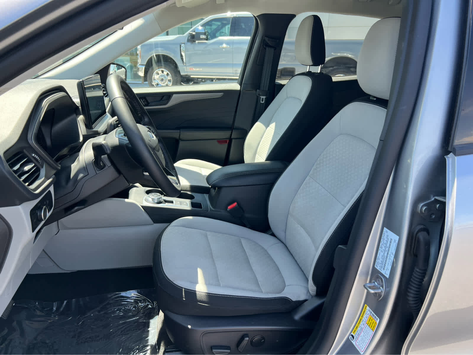 Certified 2024 Ford Escape Active w/ Tech Pack #1 AWD/4WD image 27