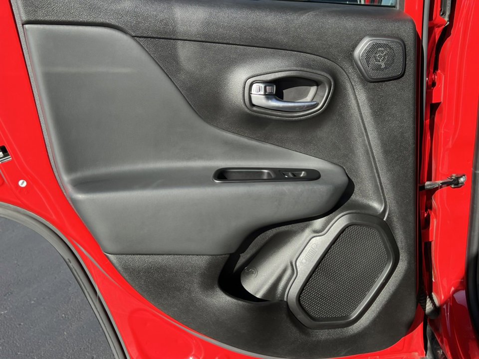 Used 2022 Jeep Renegade Limited w/ Sun, Sound & Wheels Group image 37