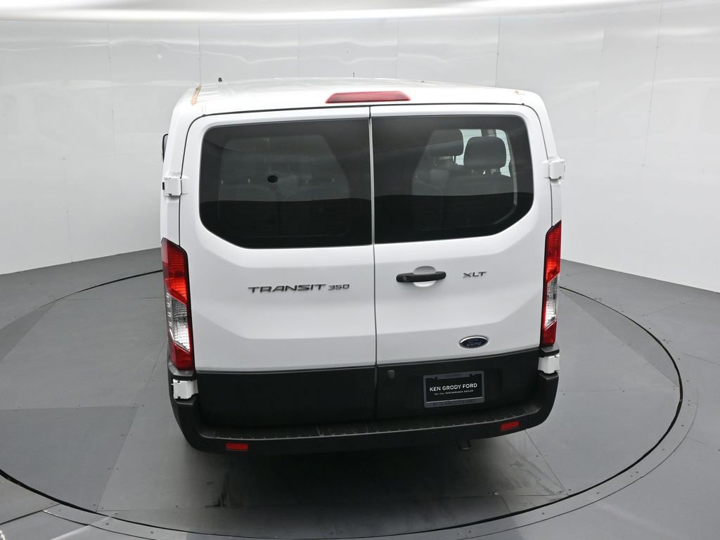 Certified 2022 Ford Transit 350 XLT RWD image 15