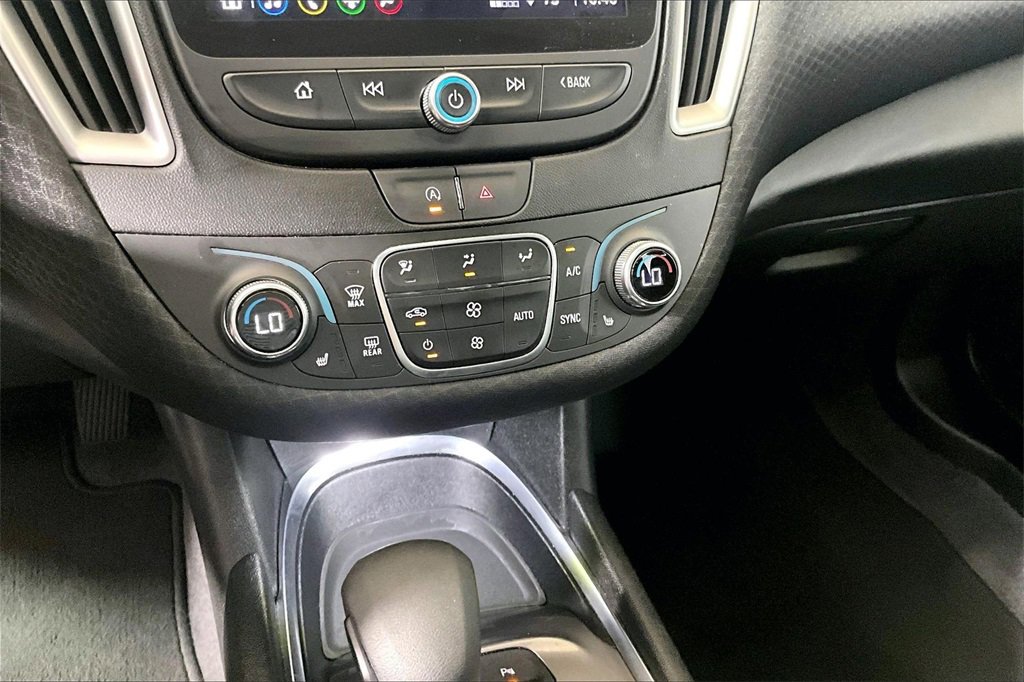 Used 2024 Chevrolet Malibu LT image 25