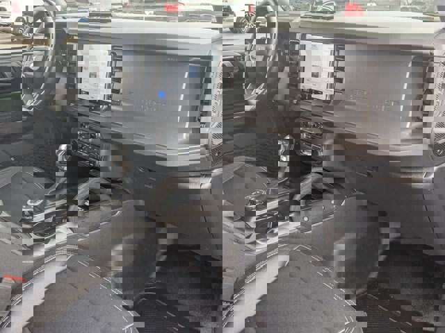 Certified 2025 Ford Bronco Badlands image 34