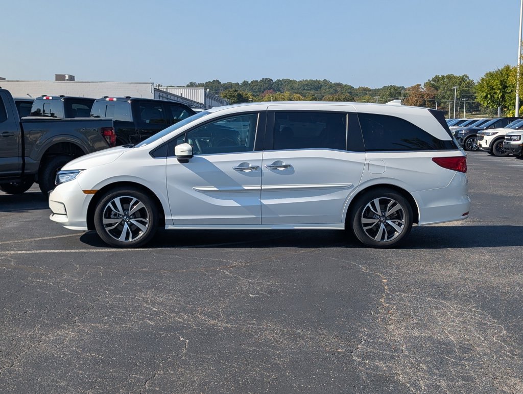 Used 2023 Honda Odyssey Touring image 5
