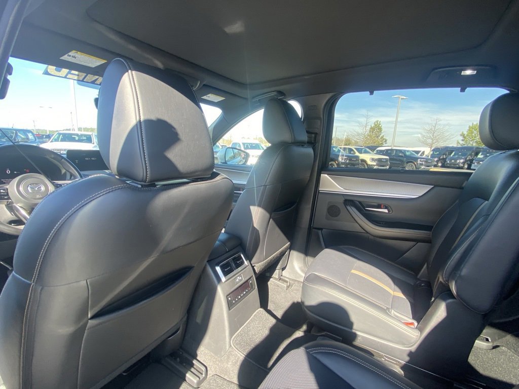 Used 2025 MAZDA CX-90 3.3 Turbo w/ Premium Plus Pkg image 23