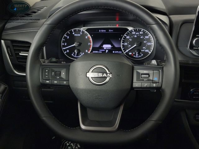Used 2026 Nissan Rogue SV FWD image 28