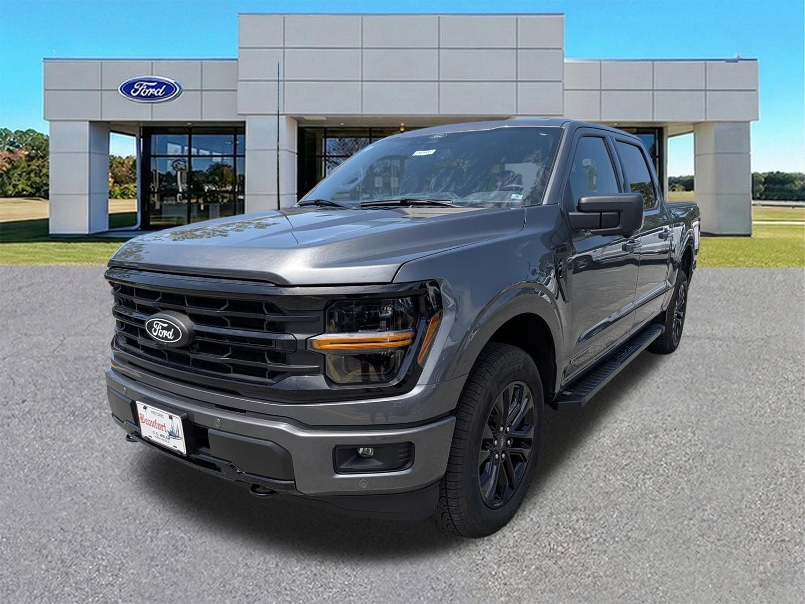 Certified 2025 Ford F150 XLT w/ Equipment Group 302A MID AWD/4WD image 4