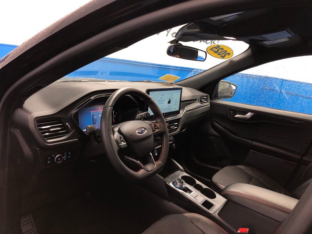 Certified 2025 Ford Escape ST-Line Elite w/ Tech Pack #1 image 14