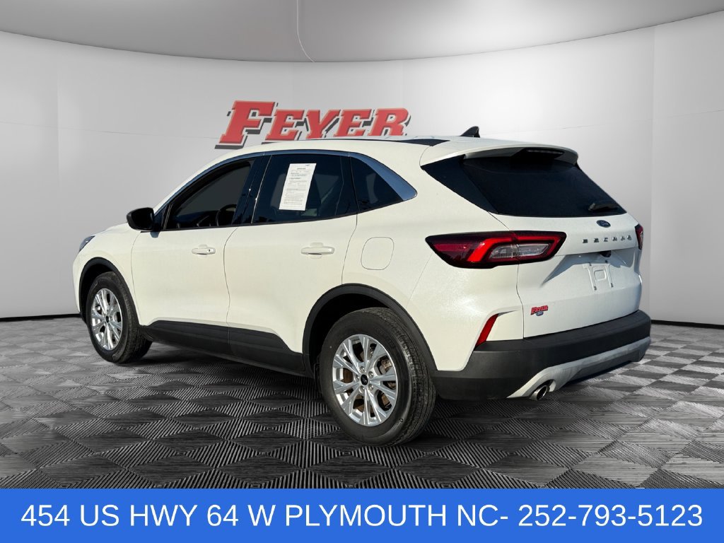 Certified 2023 Ford Escape Active FWD image 3