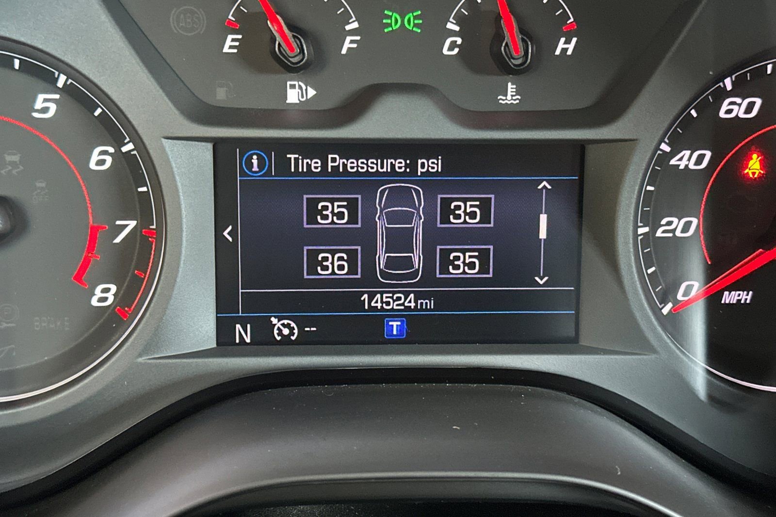 Used 2021 Chevrolet Camaro LT w/ RS Package image 27