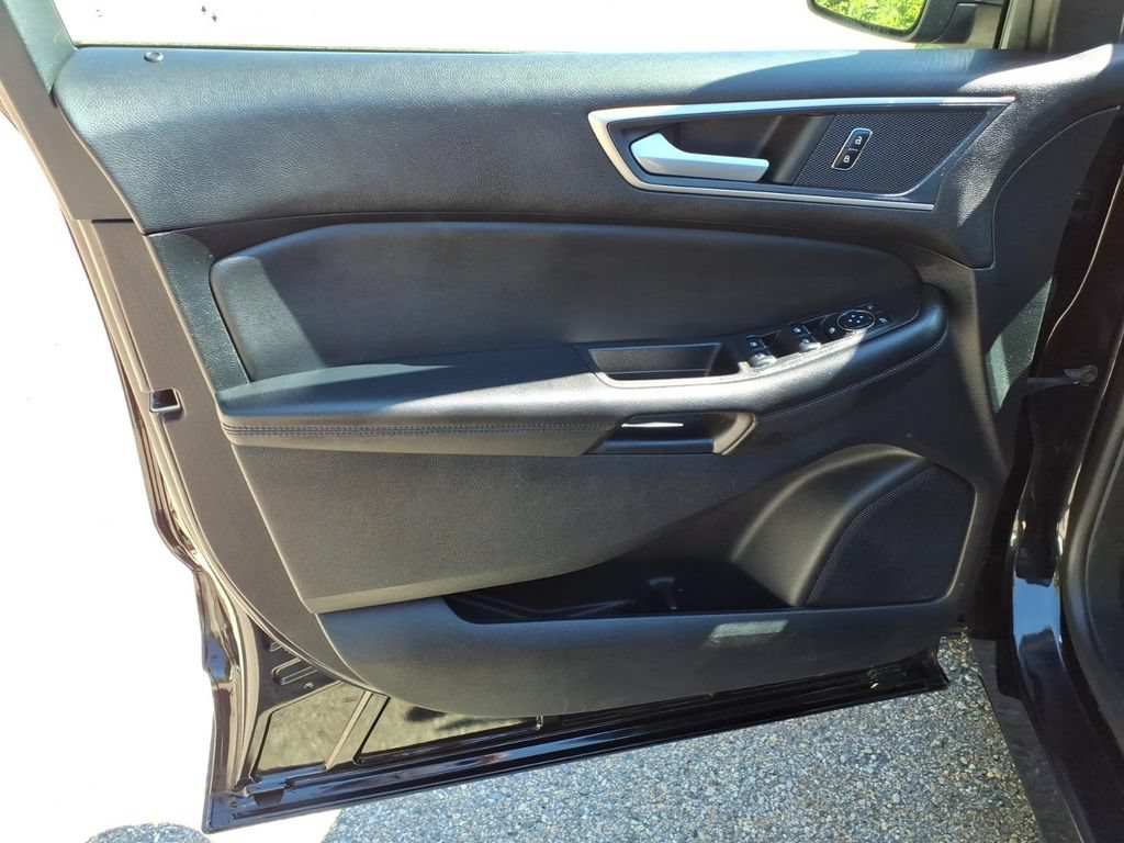 Certified 2024 Ford Edge SEL AWD/4WD image 17