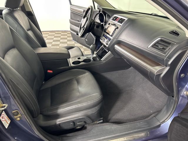 Used 2017 Subaru Legacy 2.5i Limited image 21