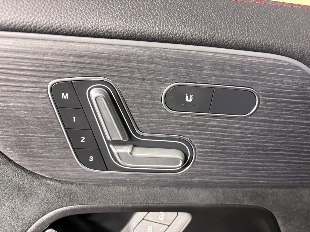 Used 2023 Mercedes-Benz GLA 250 4MATIC image 13