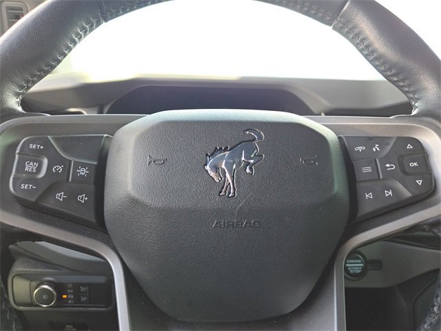 Certified 2022 Ford Bronco Black Diamond image 36