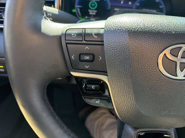 Used 2025 Toyota Camry XSE w/ Premium Plus Package FWD image 24