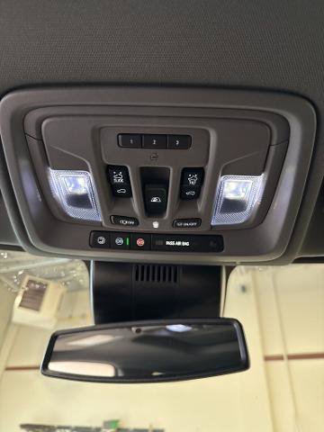 Used 2024 Chevrolet Silverado 1500 LTZ w/ LTZ Premium Package AWD/4WD image 20