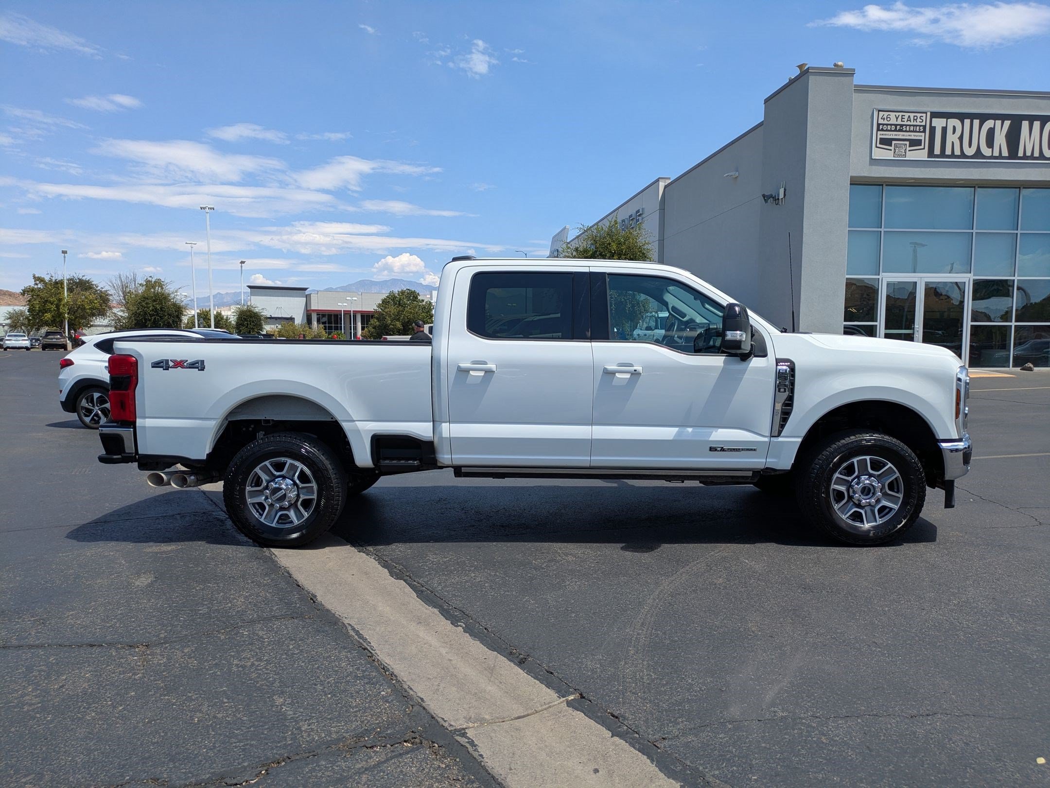 Certified 2025 Ford F350 Lariat w/ Lariat Ultimate Package AWD/4WD image 2