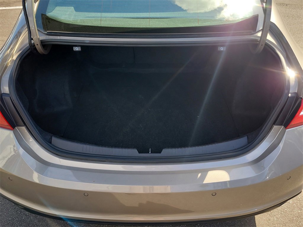 Used 2024 Chevrolet Malibu LT image 7