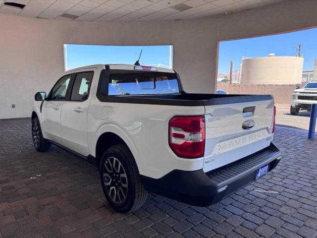 Certified 2022 Ford Maverick Lariat FWD image 3
