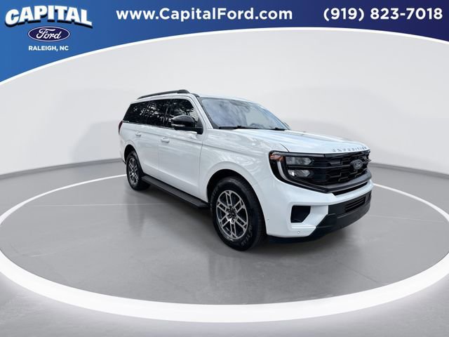 Certified 2025 Ford Expedition Active image 8