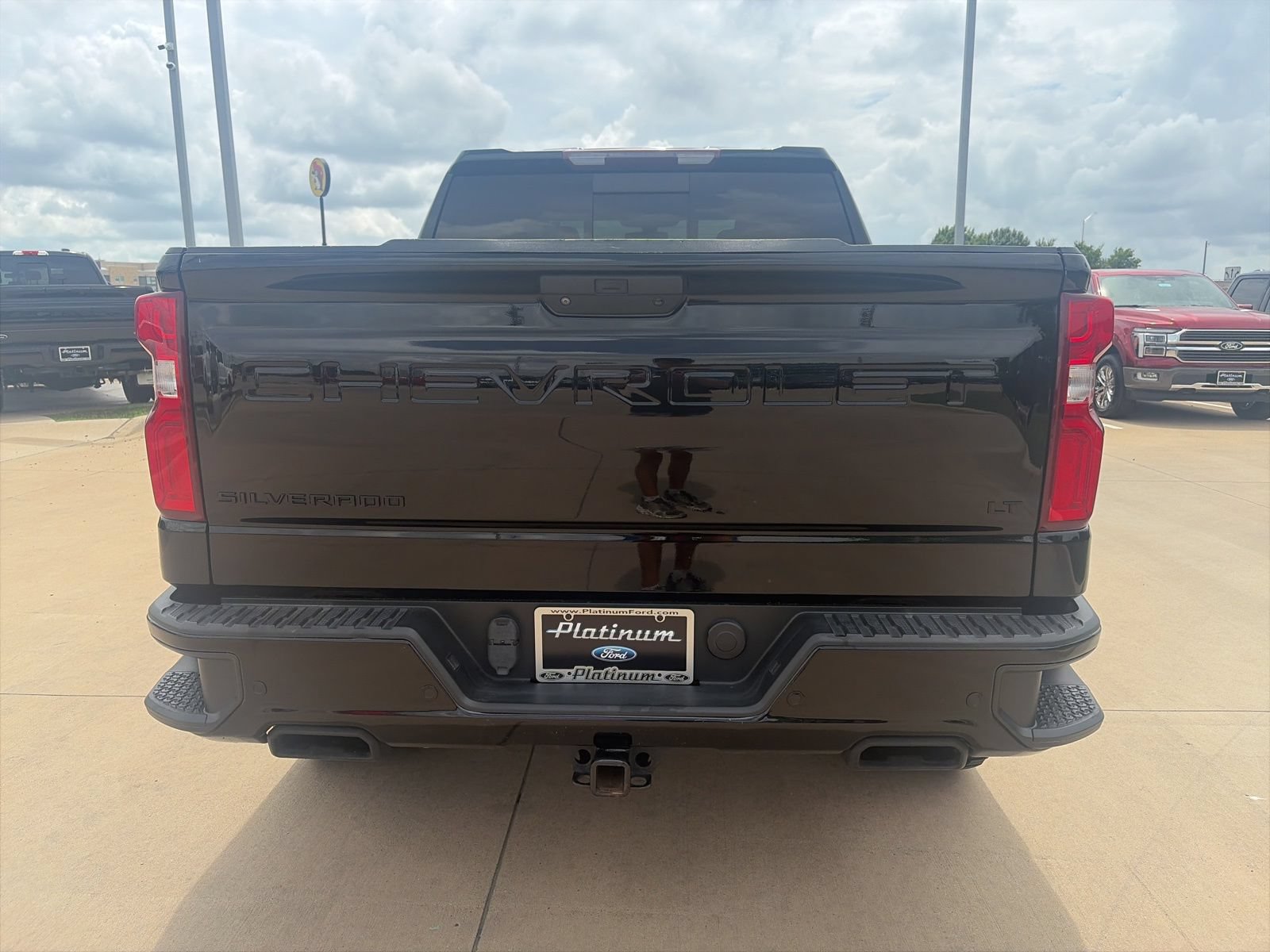 Used 2022 Chevrolet Silverado 1500 LT Trail Boss w/ LT Trail Boss Premium Package AWD/4WD image 4