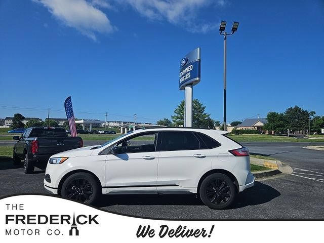 Certified 2022 Ford Edge SE w/ Black Appearance Package AWD/4WD image 1
