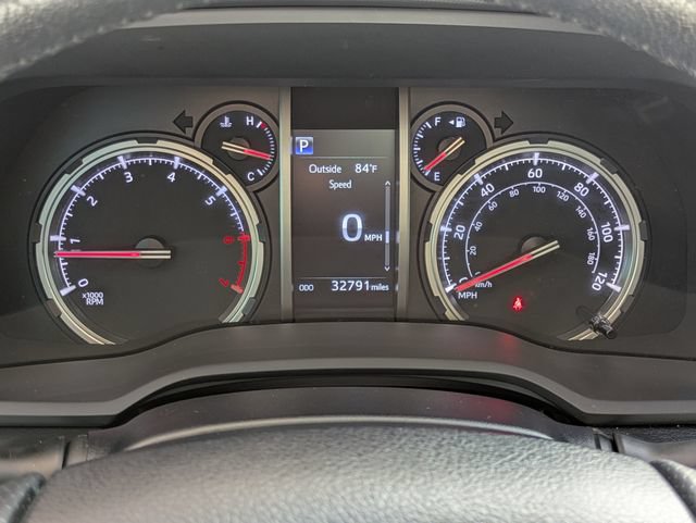 Used 2023 Toyota 4Runner TRD Off-Road Premium w/ Moonroof Package AWD/4WD image 27