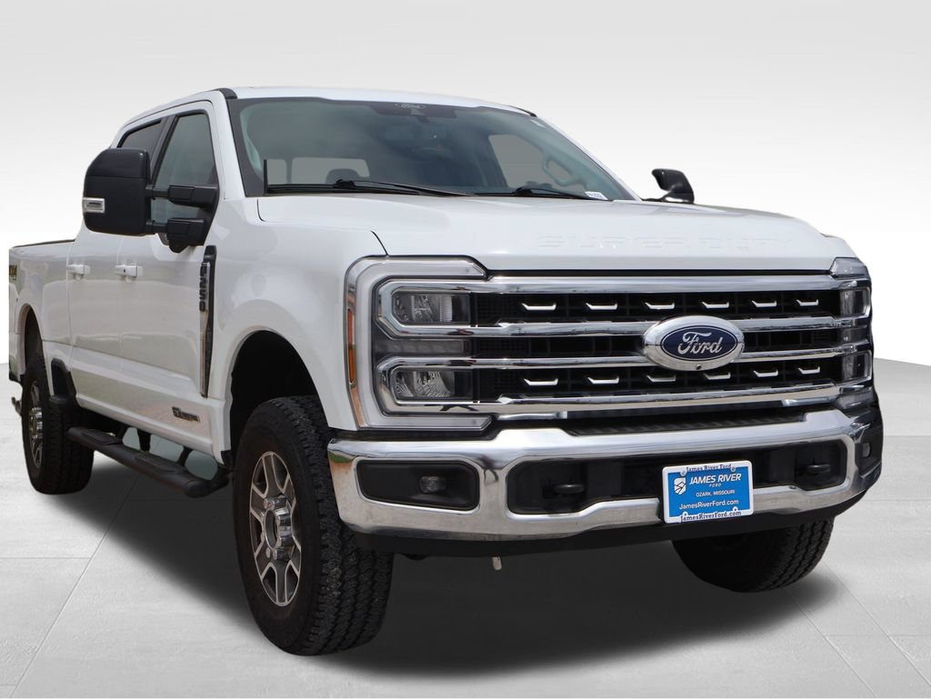 Certified 2024 Ford F250 Lariat w/ FX4 Off-Road Package AWD/4WD image 12