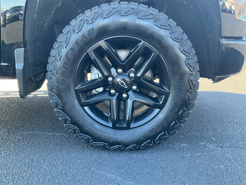 Used 2024 Chevrolet Silverado 1500 Custom Trail Boss image 10