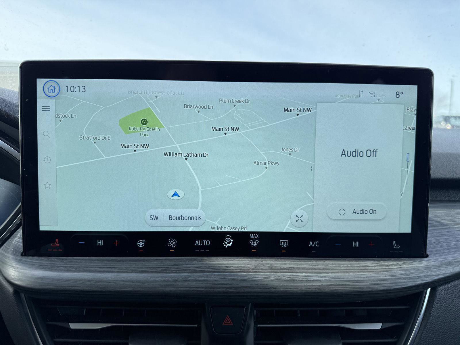 Certified 2025 Ford Escape SE w/ PHEV Premium Package image 20