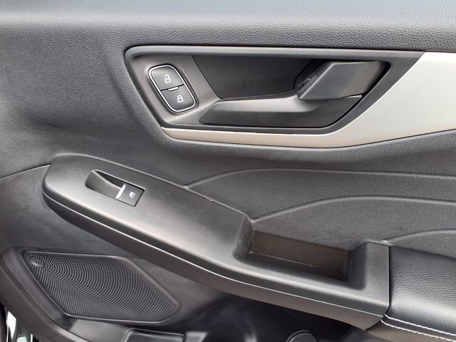 Certified 2022 Ford Escape SE image 25