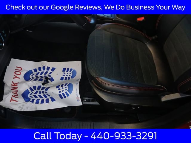 Certified 2022 Ford Escape SEL w/ SEL Stealth AWD Package image 21