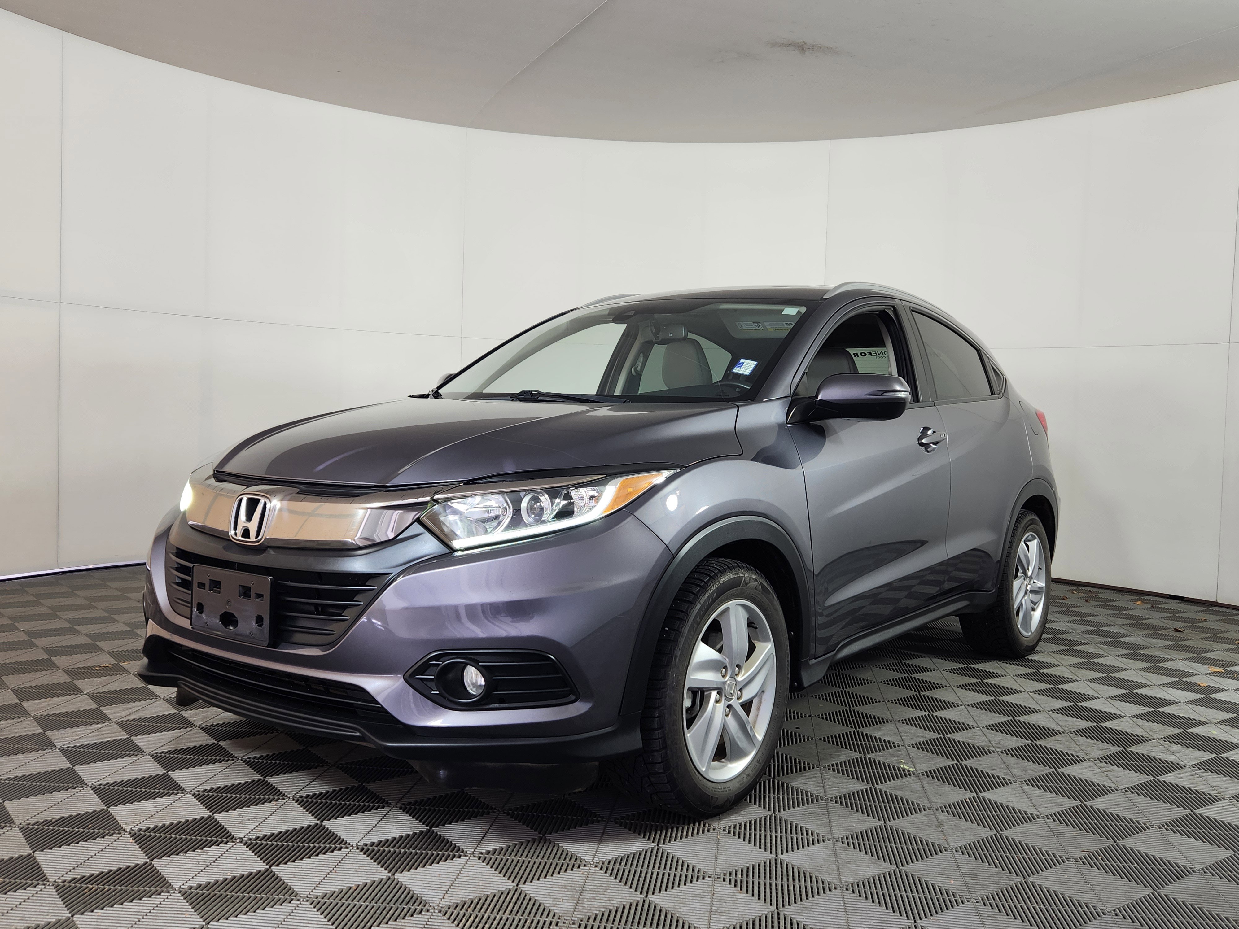 Used 2019 Honda HR-V EX-L image 3