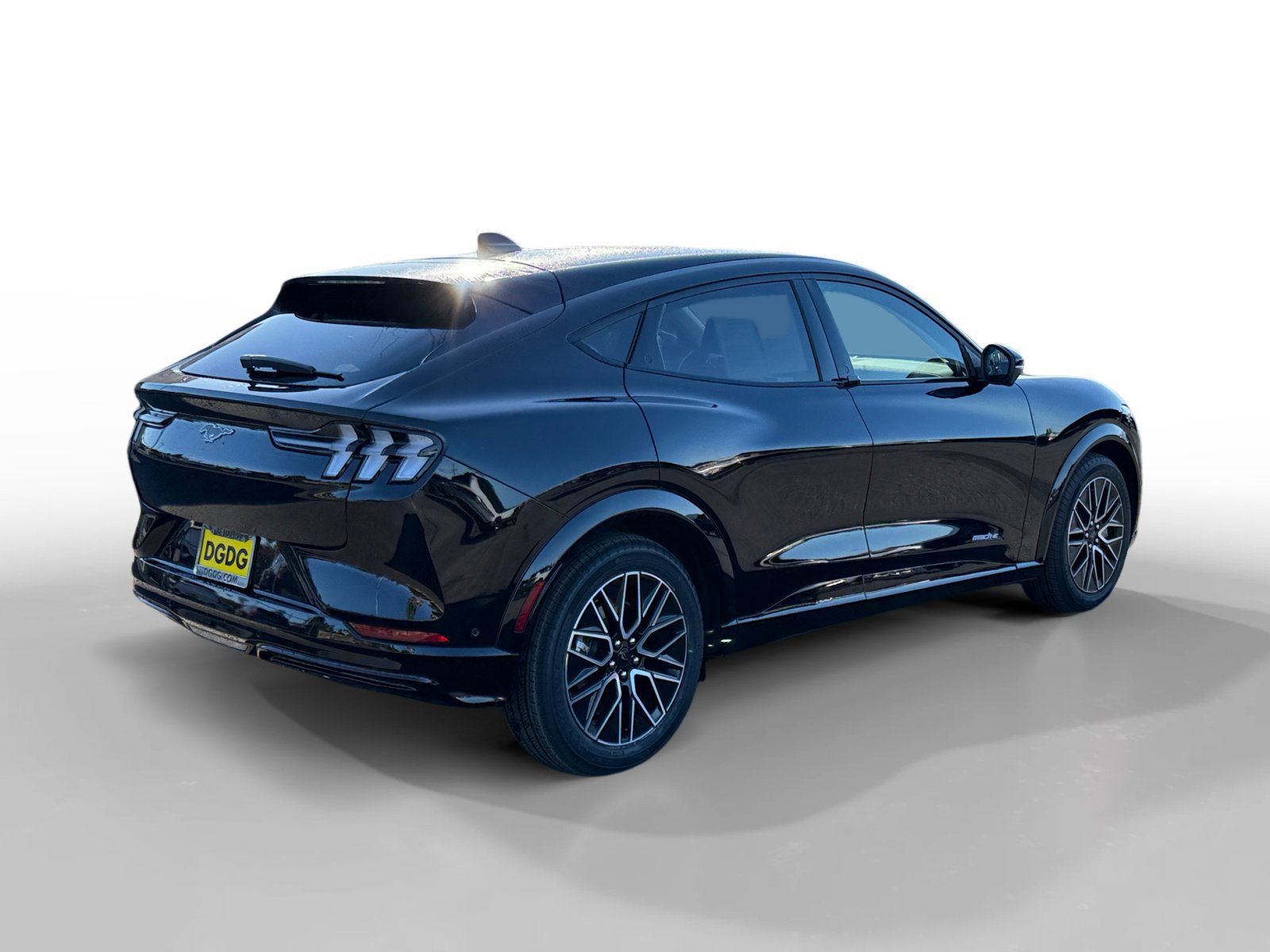 Certified 2024 Ford Mustang Mach-E Premium image 4