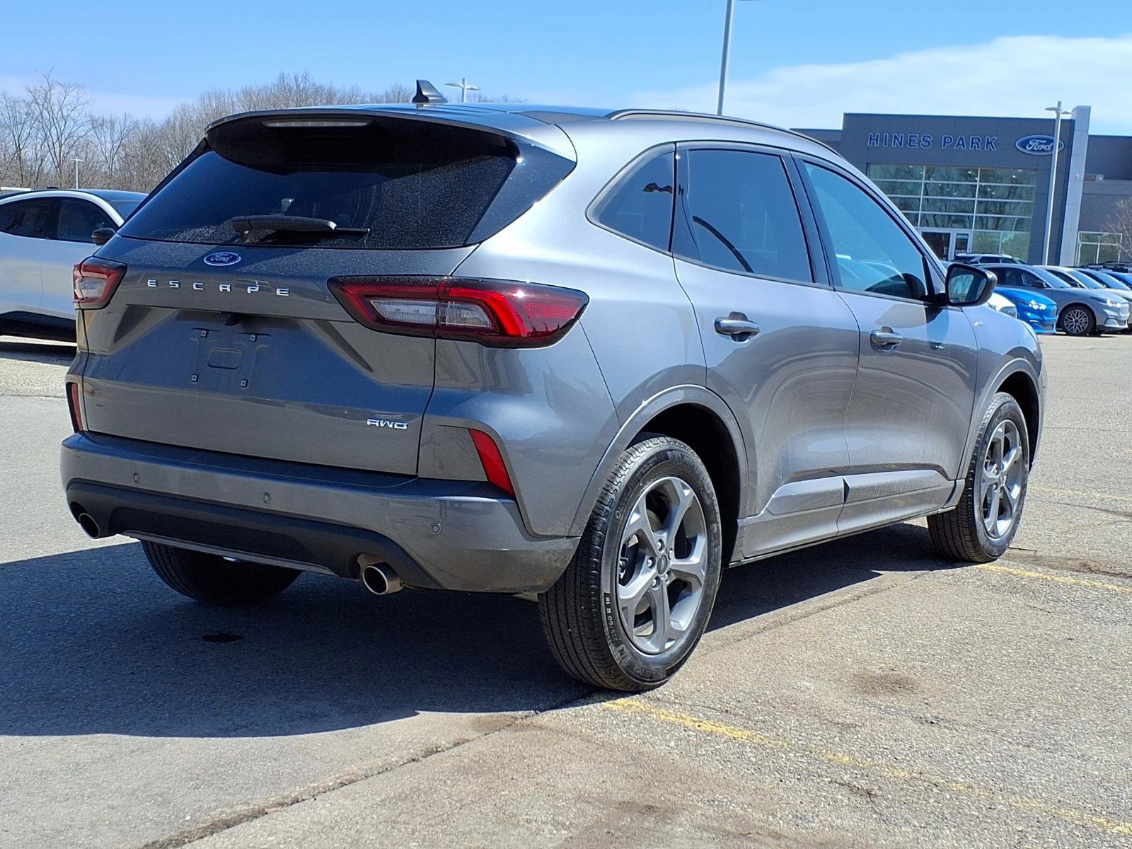 Certified 2024 Ford Escape ST-Line w/ Tech Pack #1 image 5