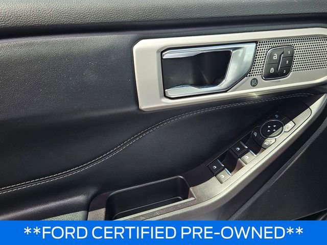 Certified 2020 Ford Explorer Limited RWD image 32