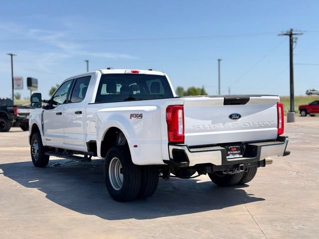 Certified 2025 Ford F350 XLT w/ FX4 Off-Road Package AWD/4WD image 4