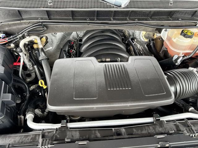 Used 2021 Chevrolet Tahoe RST w/ Luxury Package image 28