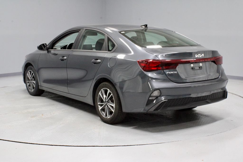 Used 2024 Kia Forte LXS FWD image 6