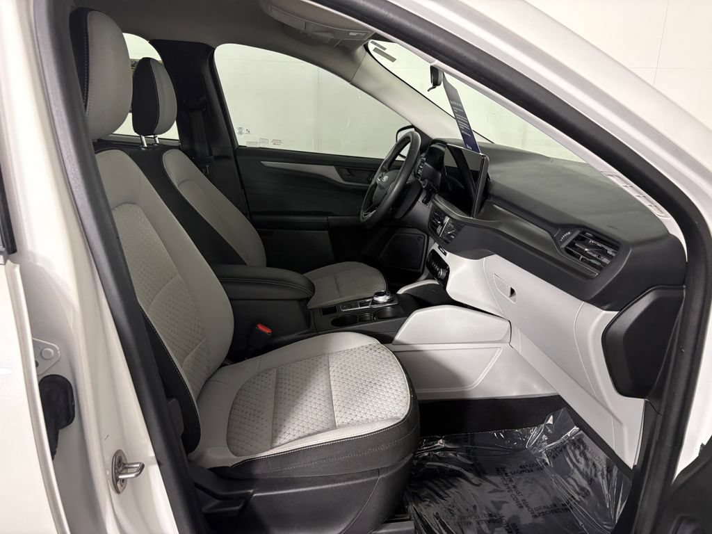 Certified 2023 Ford Escape Active w/ Tech Pack #1 FWD image 36